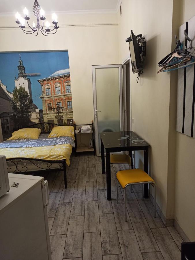 Smart Yellow Apartment-15 Хв Від Жд Вокзалу Lvov Exteriér fotografie