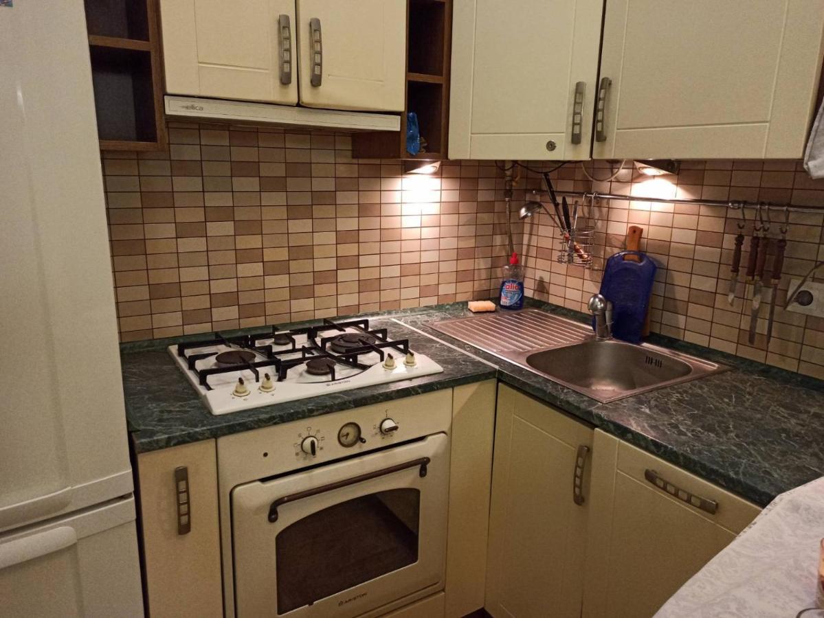 Smart Yellow Apartment-15 Хв Від Жд Вокзалу Lvov Exteriér fotografie